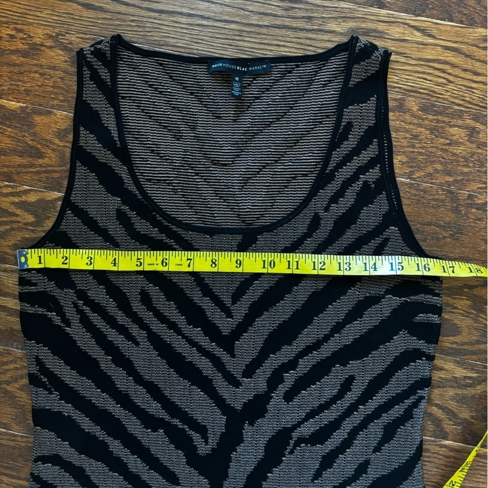 White House Black Market women’s medium animal print knitted tank. - Picture 5 of 8